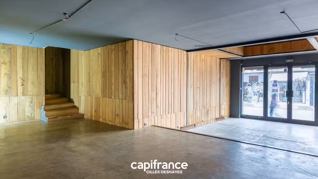 Av Murs 225m² Les Puces Marché Vernaison (St-Ouen)