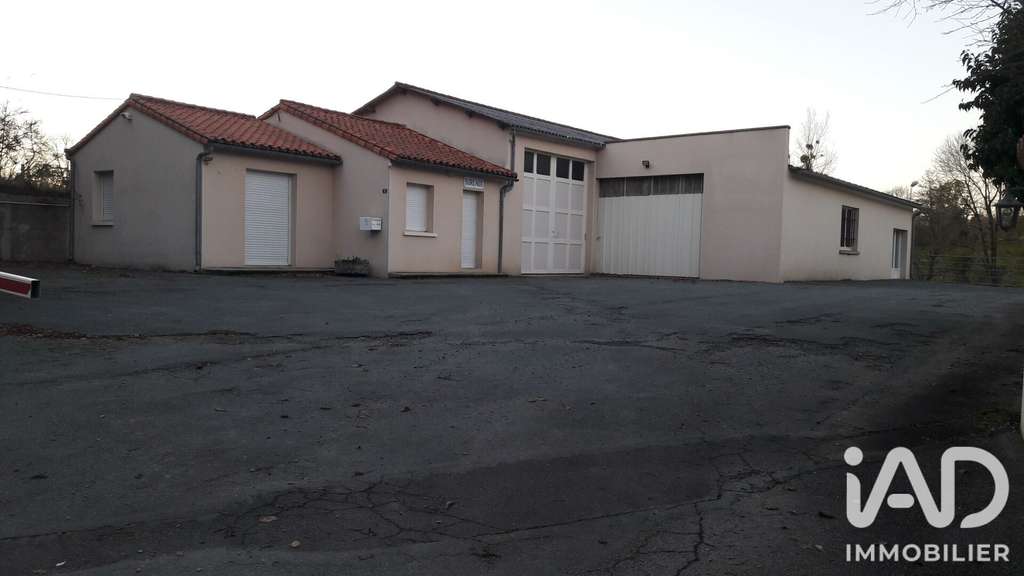 Vente bâtiment professionnel 320m² à Saint-Pardoux