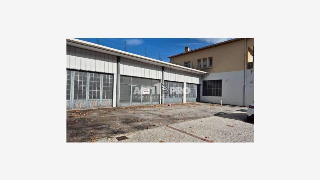 Vente local d'activité 585m² St-Paul-de-Fenouillet