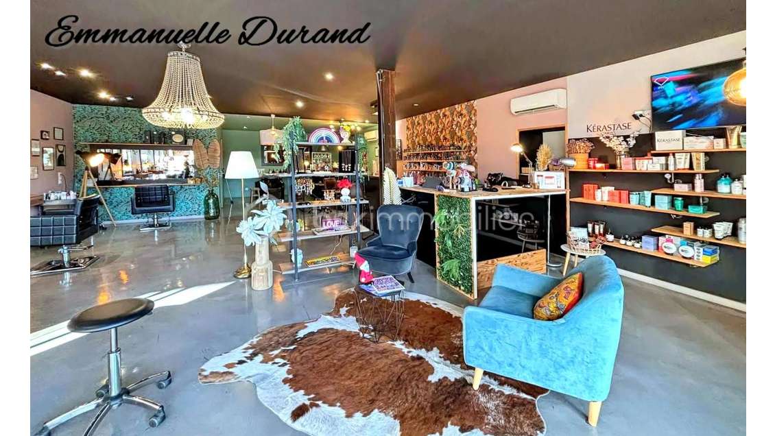 Vente locaux commerciaux 415m² za Saint-Restitut