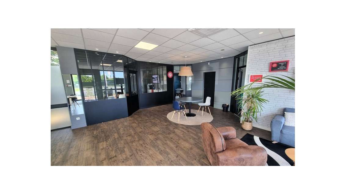 Local 126m² à vendre empl N°1Saint-Pierre-d'Oléron