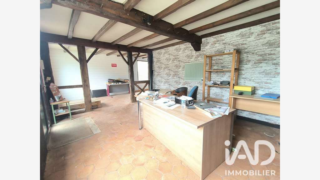 Local commercial à Saint-Pôtan