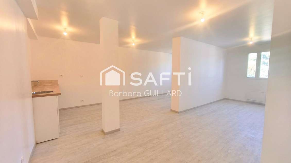 Local pour profession libérale 53m² à St-Raphaël