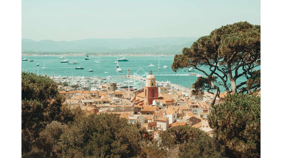 Droit au bail boutique 25m² à Saint-Tropez
