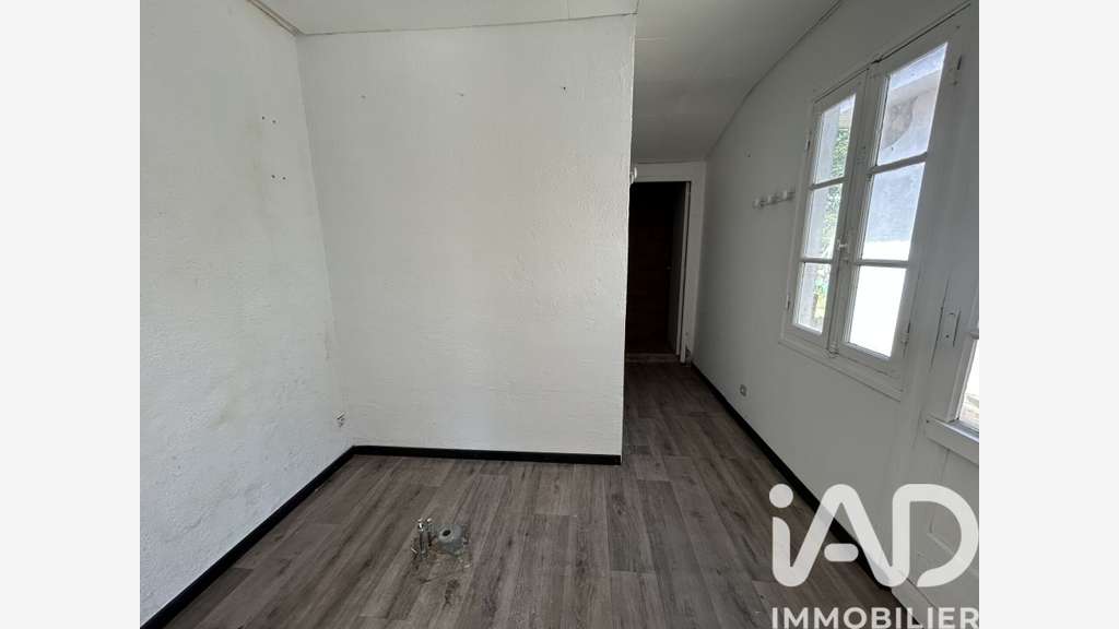 Vente local commercial à Saint-Vivien-de-Médoc