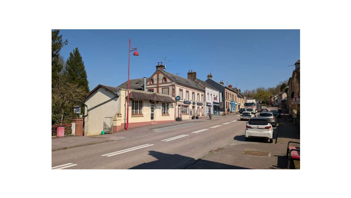 Immeuble/ Local commercial à vendre SAINTE 