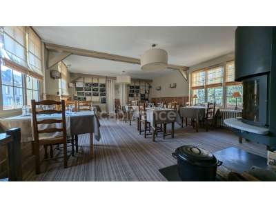 Vente Locaux commerciaux - Boutiques à Sainte-Gauburge-Sainte-Colombe