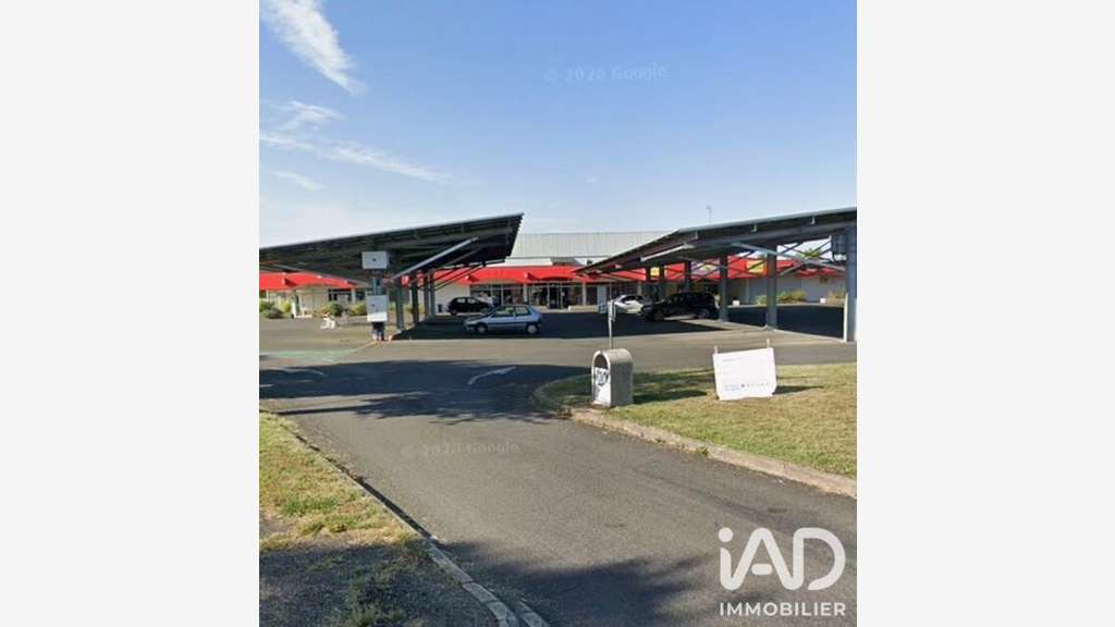 Local commercial à Sainte-Maure-de-Touraine