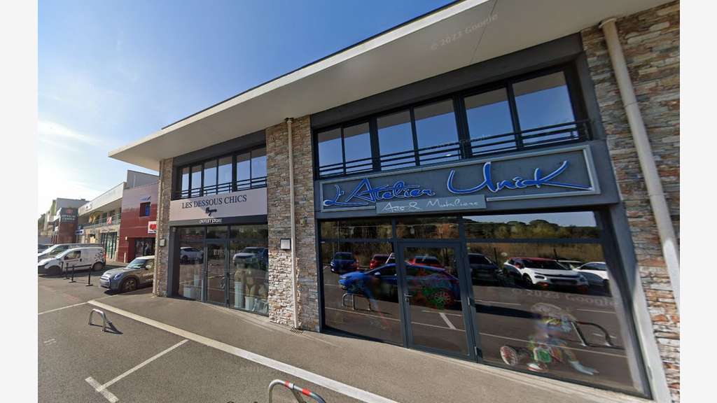 A vendre murs de boutique 80m² à Sainte-Maxime