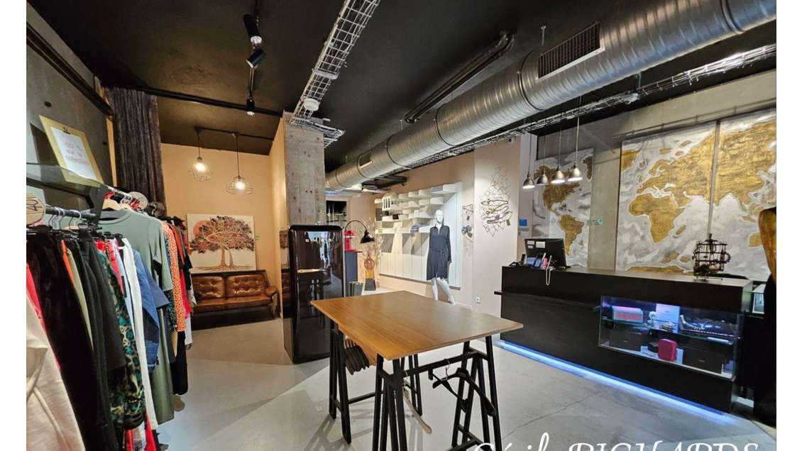 Vente droit au bail magasin 129m² à Sanary-sur-Mer