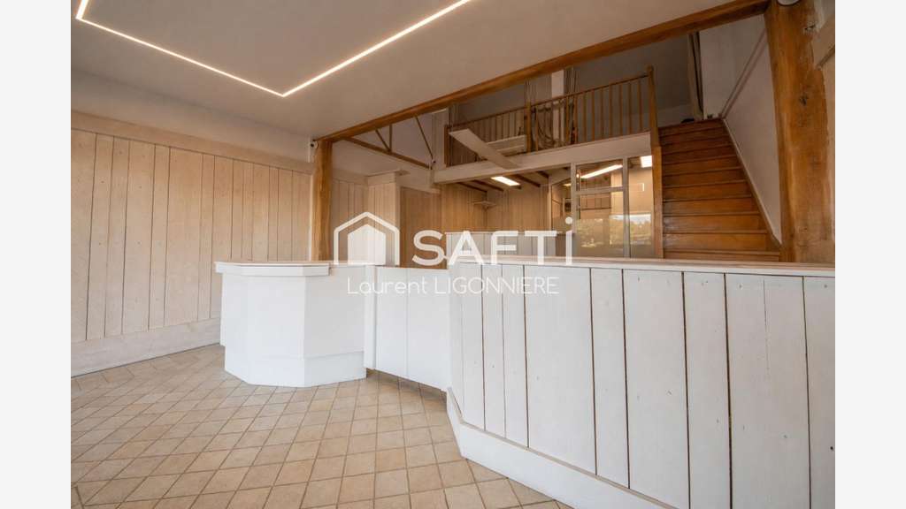 Vente boutique 56m² centre commercial Santeny