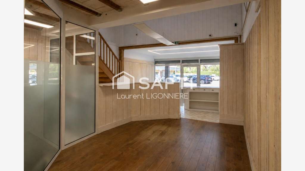 Vente boutique 56m² centre commercial Santeny
