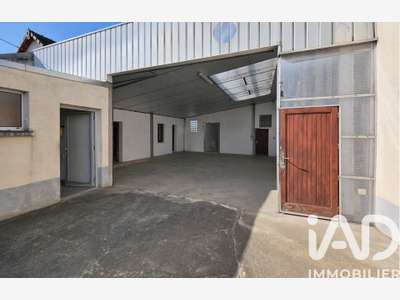 Vente bâtiments mixtes 400m² à Santranges