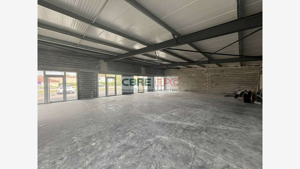 Vente bâtiment commercial 465m² Sault-de-Navailles