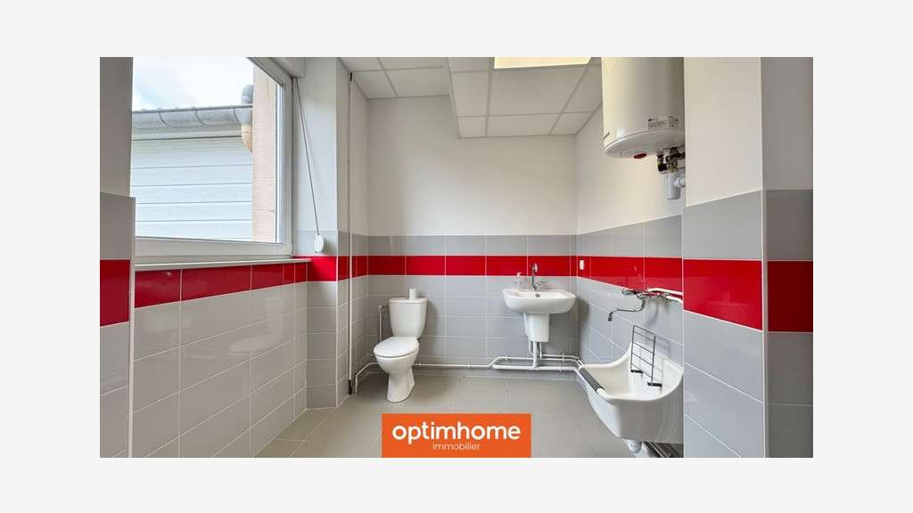 A vendre local commercial rénové 107m² à Saulxures
