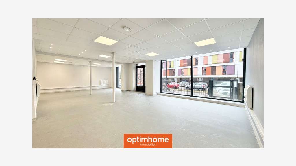 A vendre local commercial rénové 107m² à Saulxures