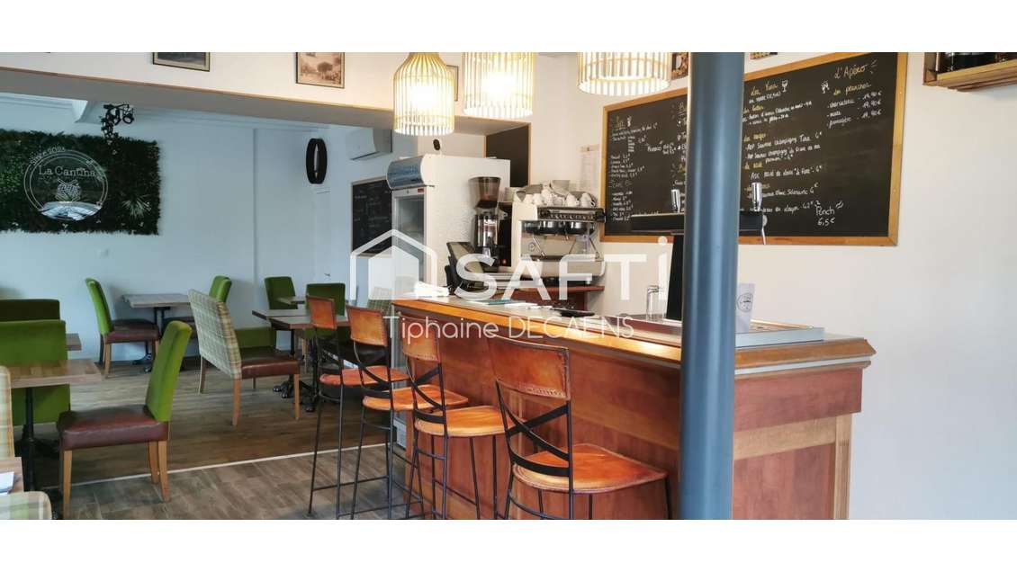 Vente local 250m² empl stratégique à Saumur