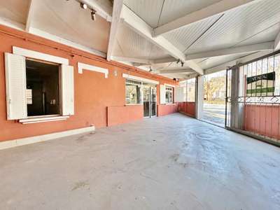 Vente Immeubles commerciaux / Mixtes à Sauveterre