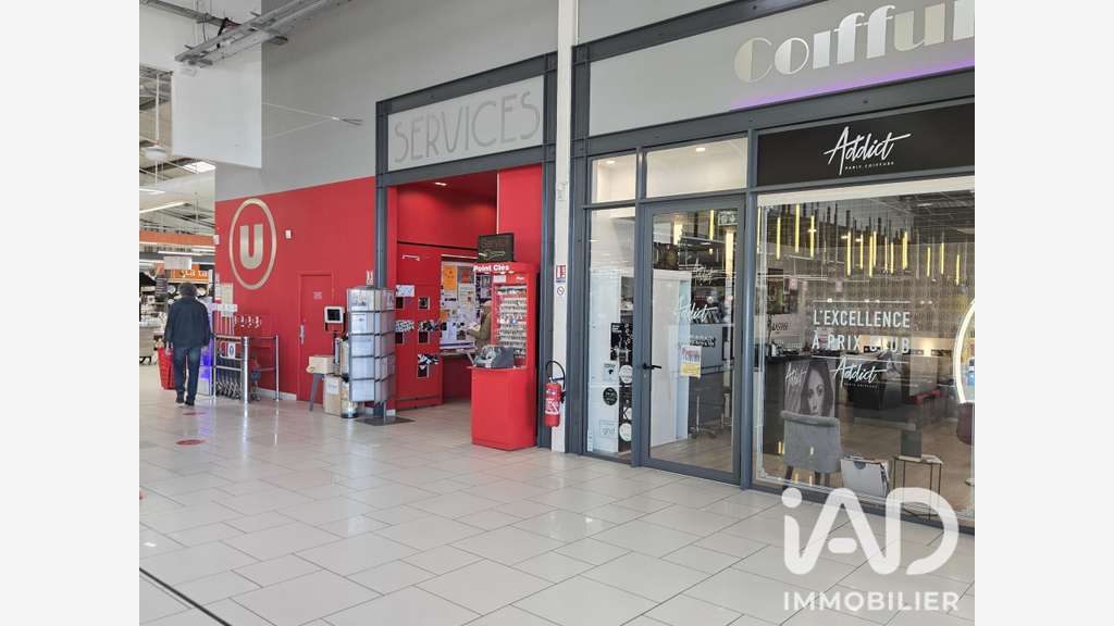 Local commercial à Sauveterre de Guyenne