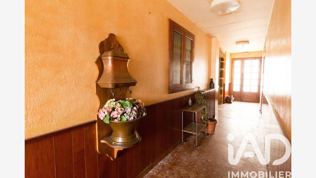 AV murs hôtel-restaurant 2378m² Sauviat sur Vige