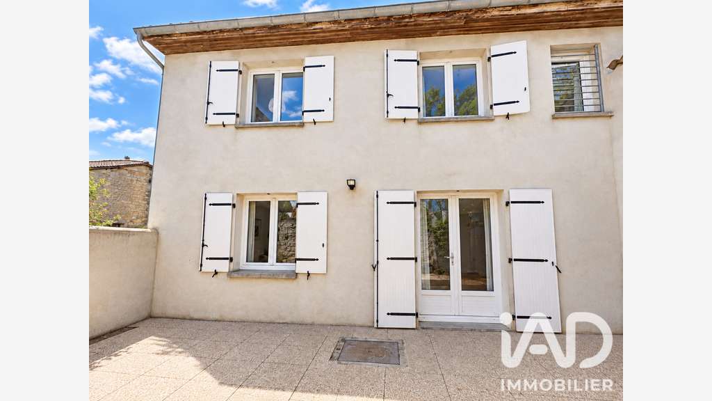 Vente ens commercial 314m² à Sauzé-Entre-Bois