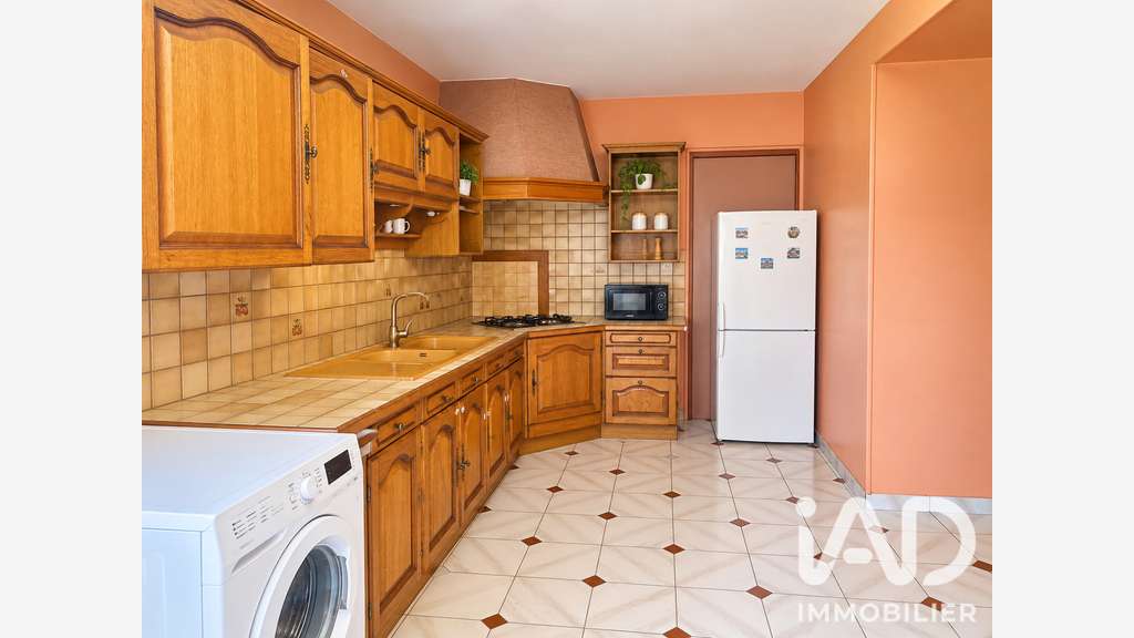 Vente ens commercial 314m² à Sauzé-Entre-Bois