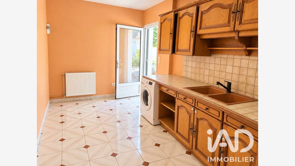 Vente ens commercial 314m² à Sauzé-Entre-Bois