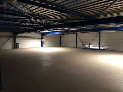 Cession bâtiment commercial 905m² à Sennecey