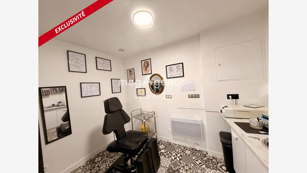 Vente local commercial de 77m² à Sens centre