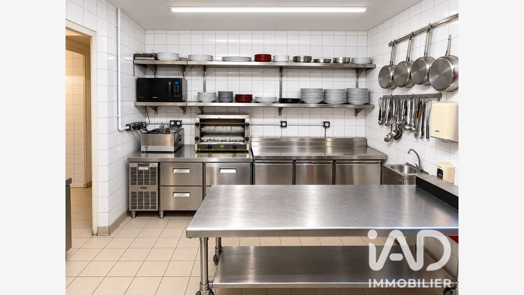 Local commercial à Sens