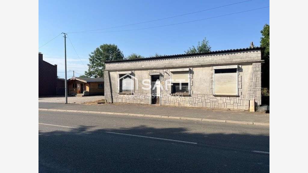 LOCAL COMMERCIAL AVEC BAIL EN COURS – CHALET B