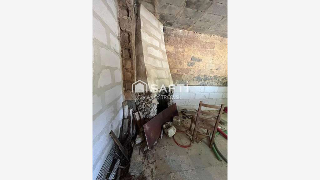 LOCAL COMMERCIAL AVEC BAIL EN COURS – CHALET B