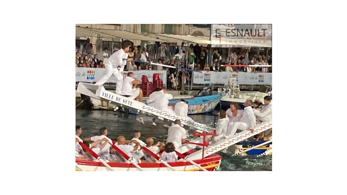 Murs et fonds à vendre  emplacement N°1  à Sète