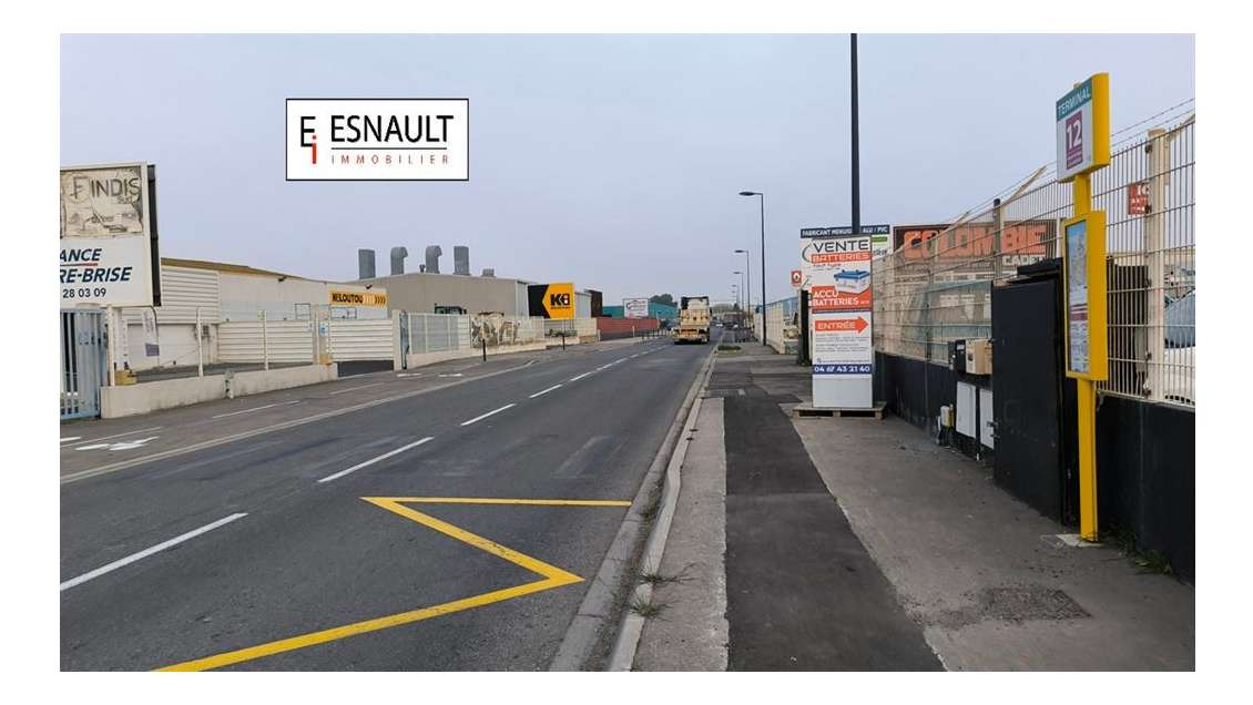 Vente local pro neuf 233m² zone artisanale Sète 