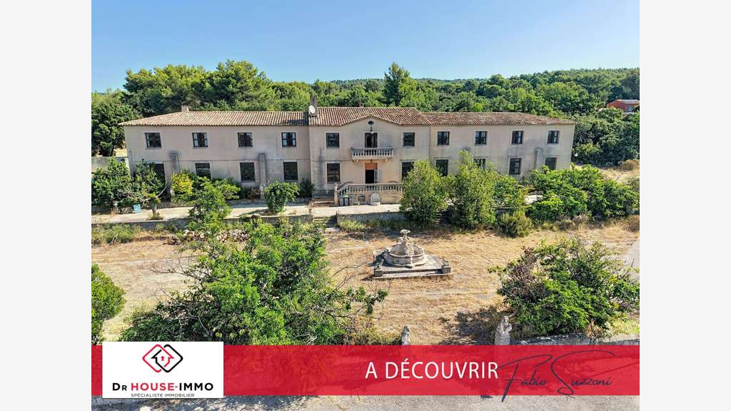 ENSEMBLE IMMOBILIER RARE À FORT POTENTIEL - 1 200