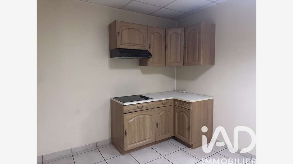 Vente local commercial de 800m² à Sin-le-Noble