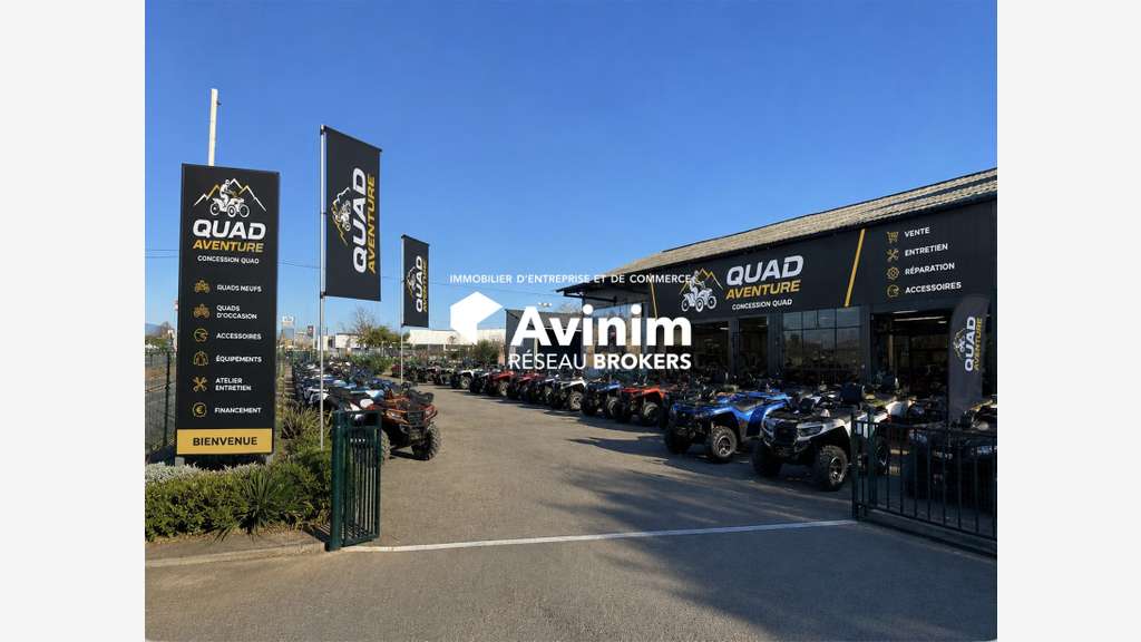 Vente local commercial de 1 740m² en zac Sisteron