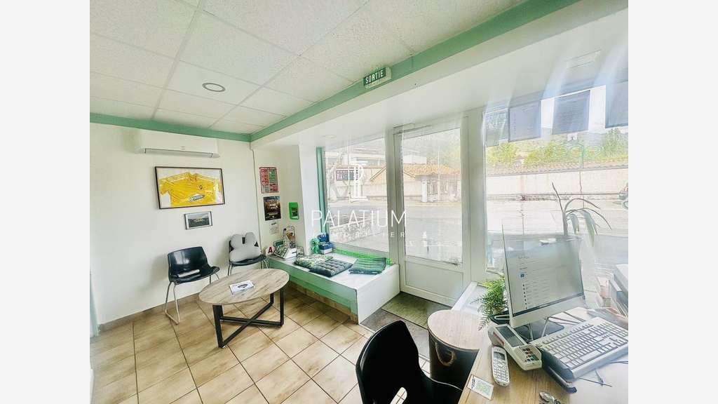 Immobilier Professionnel à vendre Sisteron