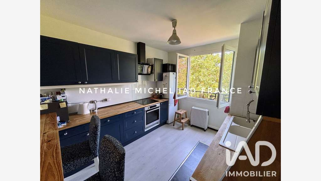 Cède local commercial 125m² à Six Fours les Plages