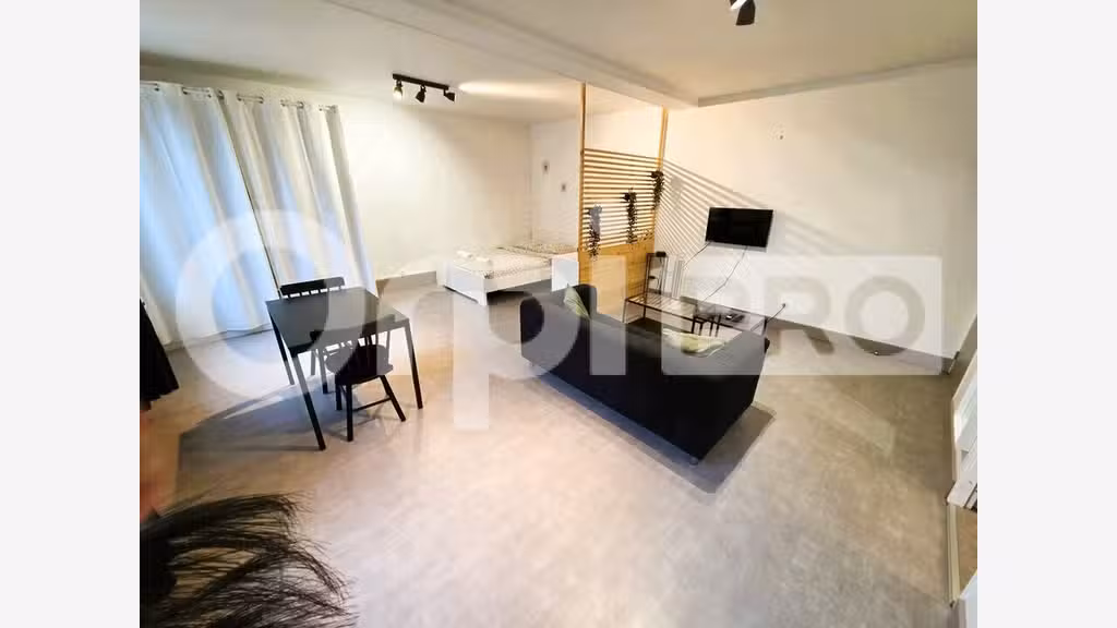 Local commercial 170m² à vendre à Soissons centre
