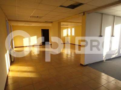 Local 160m² à vendre aux portes de Soissons
