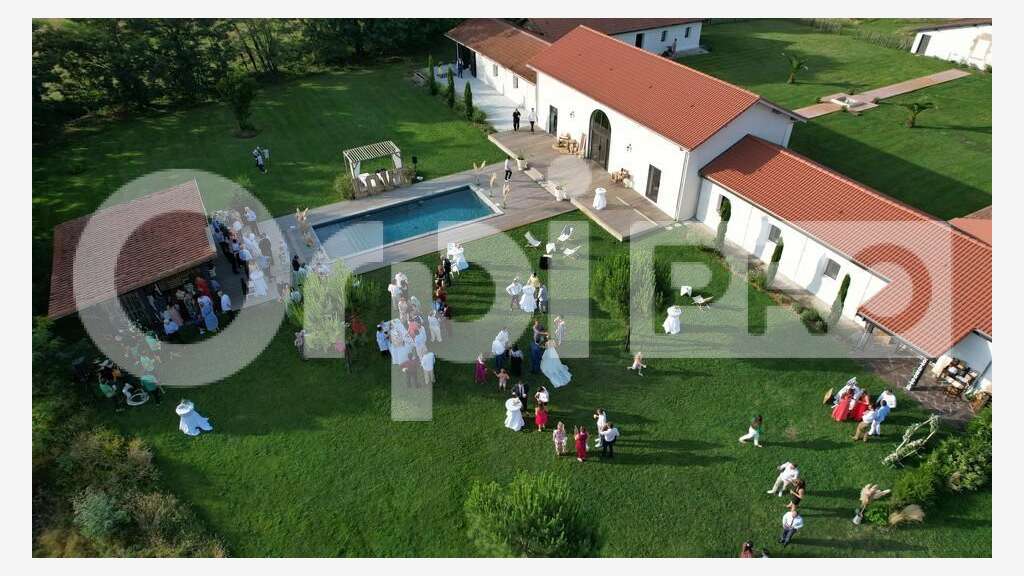 AV demeure napoléonienne murs 220m² FDC Solférino