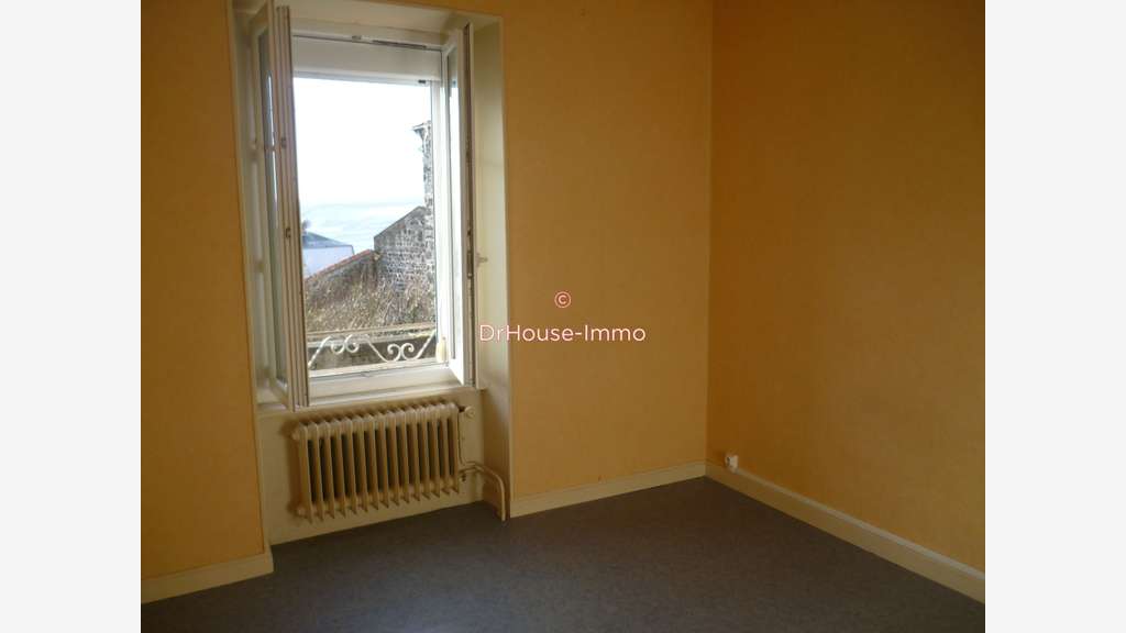 Vente immeuble avec commerce 125m² et appartement