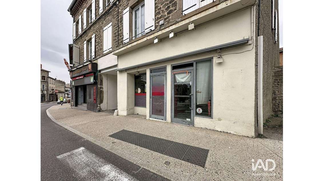 Local commercial à Soucieu-en-Jarrest