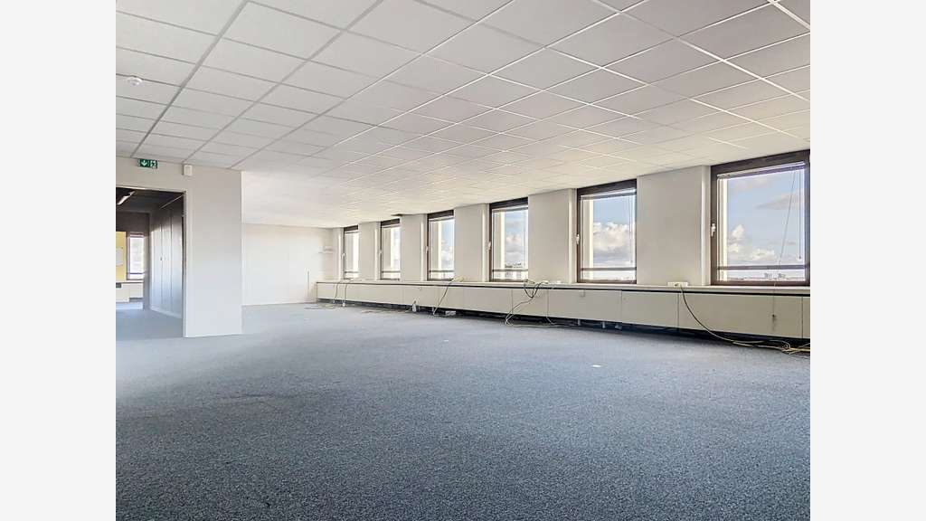 Locaux 257m² R+10 à Strasbourg Tour Sébastopol