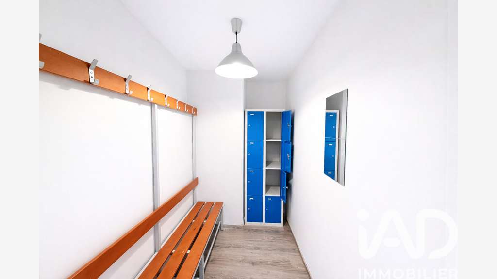 Vente local rénové 265m² à Strasbourg Rue Boecklin