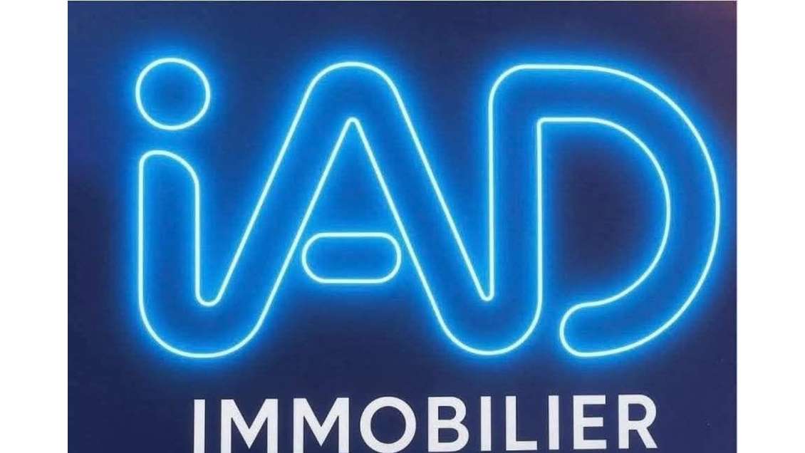 Vente murs commerciaux 129m² à Suresnes centre