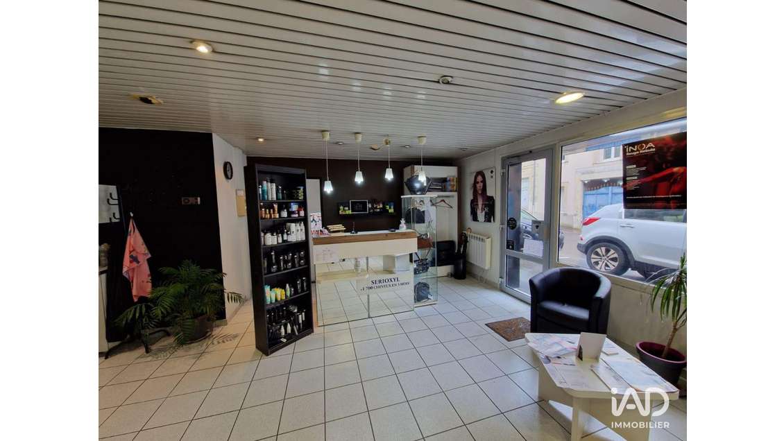 Murs commerciaux à Taissy