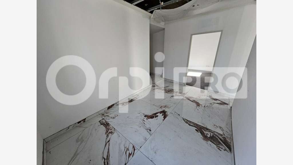 Vente local commercial 129m² à Talence Médoquine