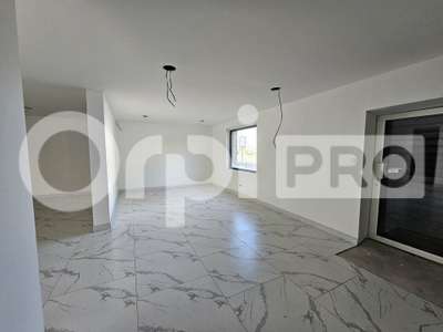 Vente local commercial 129m² à Talence Médoquine